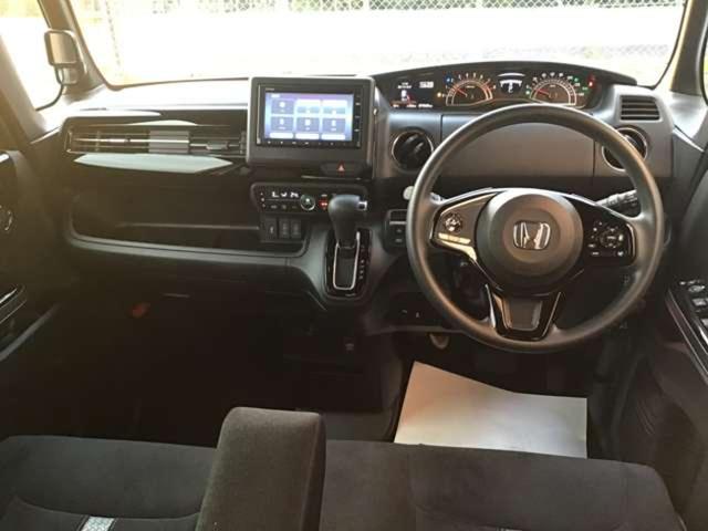 Ｎ－ＢＯＸカスタム Ｌ　当社レンタカーアップ　ＳＥＮＳＩＮＧ　８エアバッグ　当社レンタカーアップ　Ｒ５年式　走行１９．６６３ｋｍ　ＳＥＮＳＩＮＧ　８エアバッグ　ナビ／ＴＶ／ブルートゥース／リアカメラ　電動スライドドア　両席シートヒーター　車検整備／１年保証付（6枚目）