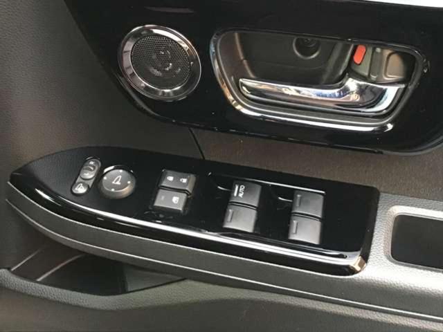 Ｎ－ＢＯＸカスタム Ｌ　当社レンタカーアップ　ＳＥＮＳＩＮＧ　８エアバッグ　当社レンタカーアップ　Ｒ５年式　走行１９．６６３ｋｍ　ＳＥＮＳＩＮＧ　８エアバッグ　ナビ／ＴＶ／ブルートゥース／リアカメラ　電動スライドドア　両席シートヒーター　車検整備／１年保証付（19枚目）