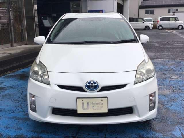 プリウス Ｓ　ワンオーナー　ナビ／リアカメラ　８エアバッグ　ＥＴＣ　ワンオーナー　走行４６．８０６ｋｍ　ナビ／リアカメラ　８エアバッグ　前後ドライブレコーダー　ＥＴＣ　車検整備／５．０００ｋｍ保証付（2枚目）