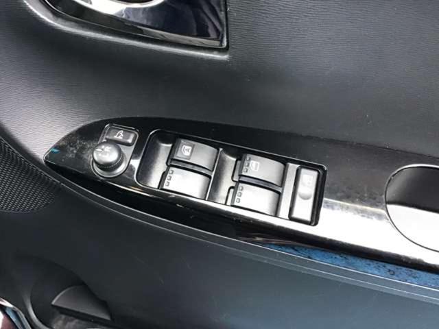 タント カスタムＲＳ　トップエディションＳＡ　ターボエンジン　ターボエンジン　スマートアシスト　ナビ／ＴＶ／ブルートゥース／Ｒカメラ　両側電動スライドドア　サイドエアバッグ　前後ドラレコ　車検整備／５．０００ｋｍ保証付（18枚目）