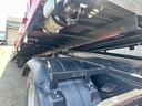 　キャリアカー　積載車　リモコン付き　ベット付き　油圧リアゲート　最大積載量２９００ｋｇ　ロングボデー長さ６５００幅２２００　ウインチ付き　ターボ車　ＥＴＣ２．０（20枚目）
