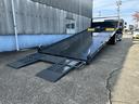 　積載車　キャリアカー　リモコン付き　油圧リアゲート　ウインチ　最大積載量３１００ｋｇ　ターボ車　ロングボデー長さ６５００幅２２００　ＮＥＷオールペイント（15枚目）