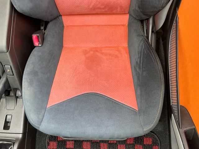 コペン アルティメットエディションＩＩ　ＲＥＣＡＲＯシート　ＭＯＭＯステアリング　ＢＢＳ１５インチホイール　ＨＫＳ車高調　ＨＫＳマフラー　Ｄ－ＳＰＯＲＴ　トランクバー　シートヒーター（22枚目）