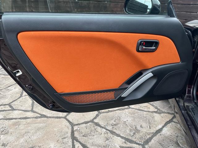 コペン アルティメットエディションＩＩ　ＲＥＣＡＲＯシート　ＭＯＭＯステアリング　ＢＢＳ１５インチホイール　ＨＫＳ車高調　ＨＫＳマフラー　Ｄ－ＳＰＯＲＴ　トランクバー　シートヒーター（23枚目）