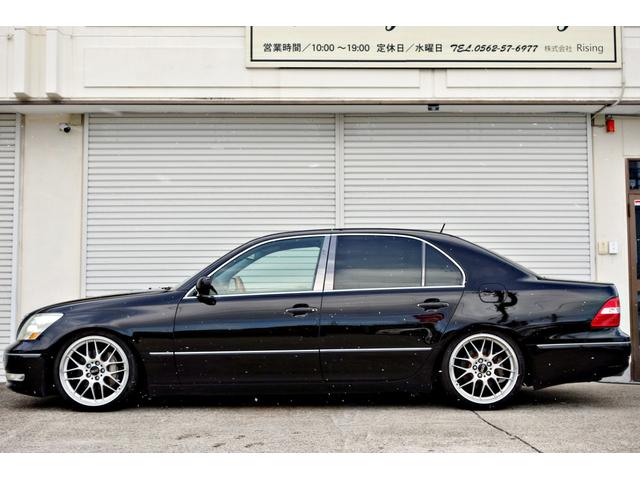 ＬＳ４３０ ベースグレード　左ハンドル　黒革シート　Ｓルーフ　ＪＩＣ車高調　ＢＢＳ１９インチアルミ　スリットブレーキローター　７インチワイドナビ　Ｂｌｕｅｔｏｏｔｈ　ウッドコンビハンドル　ＥＴＣ　シートクーラー　シートヒーター（17枚目）