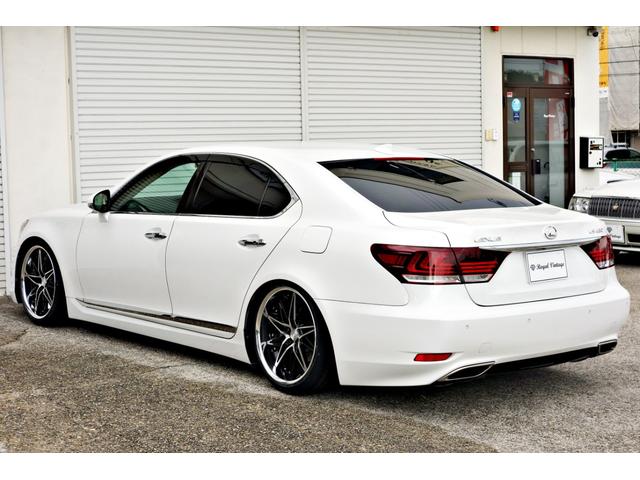 ＬＳ ＬＳ４６０　バージョンＣ　カスタム車輛　新品ＷＯＲＫシュヴァートＳＧ１ブラックカットクリア２０インチアルミ　新品エアサスコントローラー　黒革シート　パワーシート　シートクーラー　純正ナビ　クルーズコントロール　ドラレコ（24枚目）