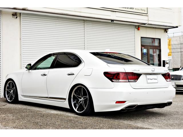ＬＳ ＬＳ４６０　バージョンＣ　カスタム車輛　新品ＷＯＲＫシュヴァートＳＧ１ブラックカットクリア２０インチアルミ　新品エアサスコントローラー　黒革シート　パワーシート　シートクーラー　純正ナビ　クルーズコントロール　ドラレコ（25枚目）