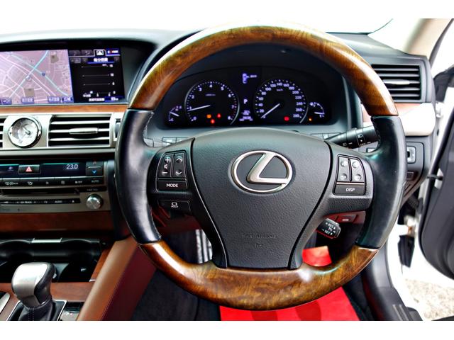 ＬＳ ＬＳ４６０　バージョンＣ　カスタム車輛　新品ＷＯＲＫシュヴァートＳＧ１ブラックカットクリア２０インチアルミ　新品エアサスコントローラー　黒革シート　パワーシート　シートクーラー　純正ナビ　クルーズコントロール　ドラレコ（39枚目）