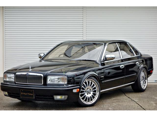 プレジデントＪＳ タイプＳ　走行３７０００キロ！フルタップ車高調！Ｃａｒｌｓｓｏｎ１９インチアルミ！　キーレス！パワーシート！クルーズコントロール！カロッツェリアナビ！ＣＤ！内外装仕上げ済み！令和５年バッテリー交換済み！（2枚目）