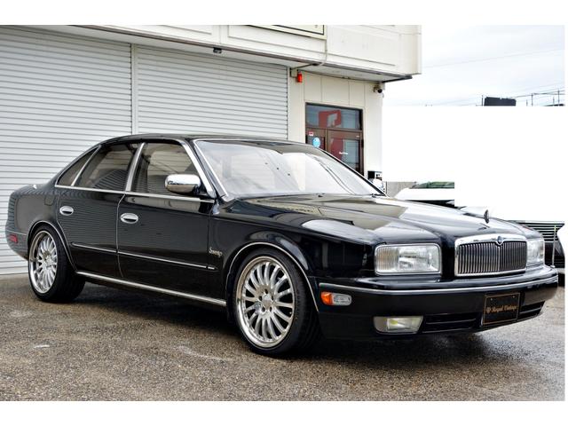 プレジデントＪＳ タイプＳ　走行３７０００キロ！フルタップ車高調！Ｃａｒｌｓｓｏｎ１９インチアルミ！　キーレス！パワーシート！クルーズコントロール！カロッツェリアナビ！ＣＤ！内外装仕上げ済み！令和５年バッテリー交換済み！（8枚目）