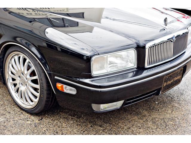 プレジデントＪＳ タイプＳ　走行３７０００キロ！フルタップ車高調！Ｃａｒｌｓｓｏｎ１９インチアルミ！　キーレス！パワーシート！クルーズコントロール！カロッツェリアナビ！ＣＤ！内外装仕上げ済み！令和５年バッテリー交換済み！（11枚目）