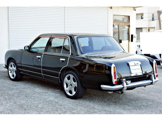 ガリュー 　ＨＫ３０改　日産クルーベースＲＢ２０エンジン　ユーザー買取車輛　１７インチメッキアルミ　ＥＴＣ　車検令和９年８月　オールペンブラック（22枚目）