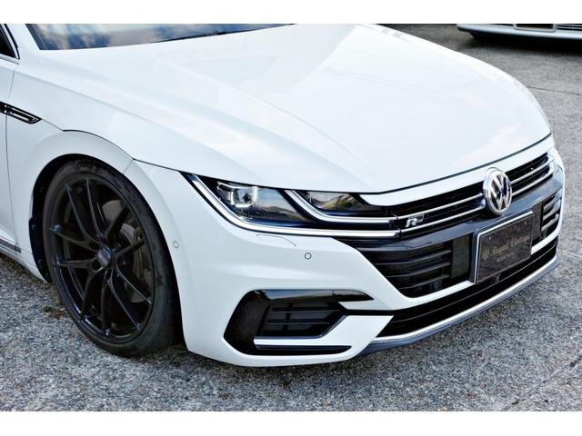 アルテオン ＴＳＩ　４モーション　Ｒラインアドバンス　カスタム車輛　ユーザー買取車　ＫＷ車高調ＯＺＲＡＣＩＮＧ２０インチアルミ　黒革シート　サンルーフ　前後ドラレコ　レーダー　純正ナビ　Ｂｌｕｅｔｏｏｔｈ　パワートランク　全周囲カメラ　４ＷＤ（10枚目）