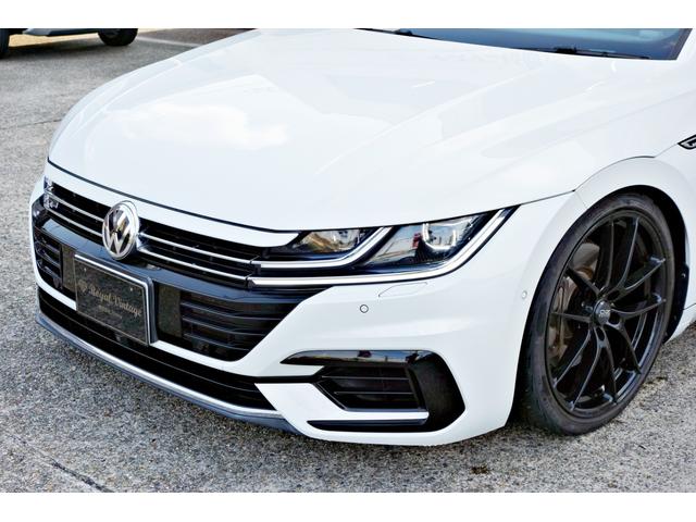 アルテオン ＴＳＩ　４モーション　Ｒラインアドバンス　カスタム車輛　ユーザー買取車　ＫＷ車高調ＯＺＲＡＣＩＮＧ２０インチアルミ　黒革シート　サンルーフ　前後ドラレコ　レーダー　純正ナビ　Ｂｌｕｅｔｏｏｔｈ　パワートランク　全周囲カメラ　４ＷＤ（11枚目）