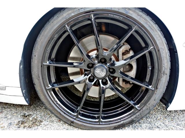 アルテオン ＴＳＩ　４モーション　Ｒラインアドバンス　カスタム車輛　ユーザー買取車　ＫＷ車高調ＯＺＲＡＣＩＮＧ２０インチアルミ　黒革シート　サンルーフ　前後ドラレコ　レーダー　純正ナビ　Ｂｌｕｅｔｏｏｔｈ　パワートランク　全周囲カメラ　４ＷＤ（16枚目）