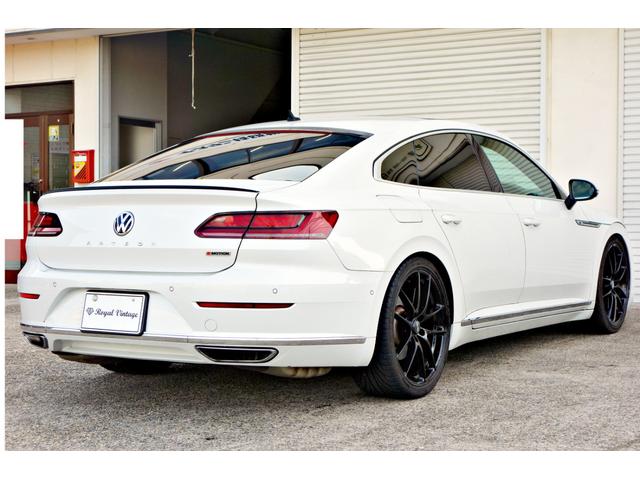 アルテオン ＴＳＩ　４モーション　Ｒラインアドバンス　カスタム車輛　ユーザー買取車　ＫＷ車高調ＯＺＲＡＣＩＮＧ２０インチアルミ　黒革シート　サンルーフ　前後ドラレコ　レーダー　純正ナビ　Ｂｌｕｅｔｏｏｔｈ　パワートランク　全周囲カメラ　４ＷＤ（30枚目）