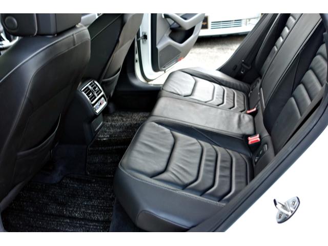 アルテオン ＴＳＩ　４モーション　Ｒラインアドバンス　カスタム車輛　ユーザー買取車　ＫＷ車高調ＯＺＲＡＣＩＮＧ２０インチアルミ　黒革シート　サンルーフ　前後ドラレコ　レーダー　純正ナビ　Ｂｌｕｅｔｏｏｔｈ　パワートランク　全周囲カメラ　４ＷＤ（40枚目）