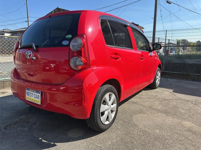 パッソ Ｘ　Ｌパッケージ　エアコン　パワーステアリング　パワーウィンドウ　運転席エアバッグ　助手席エアバッグ　スマートキー　電動格納ミラー　バックカメラ（8枚目）