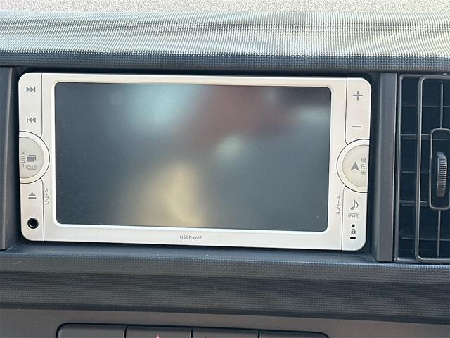 パッソ Ｘ　Ｌパッケージ　エアコン　パワーステアリング　パワーウィンドウ　運転席エアバッグ　助手席エアバッグ　スマートキー　電動格納ミラー　バックカメラ（10枚目）