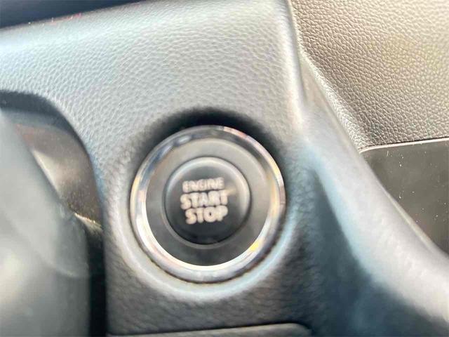 ワゴンR ハイブリッドFZ オートライト LEDヘッドランプ スマートキー アイドリングストップ 電動格納ミラー シートヒーター ベンチシート CVT 盗難防止システム ABS ESC CD アルミホイール 衝突安全ボディ(8枚目)