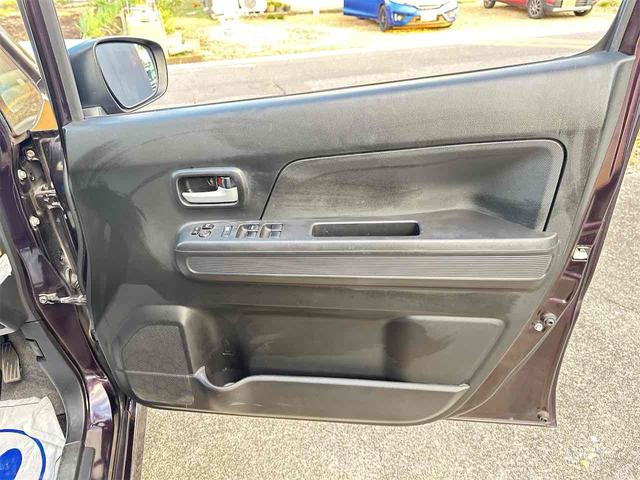 ワゴンR ハイブリッドFZ オートライト LEDヘッドランプ スマートキー アイドリングストップ 電動格納ミラー シートヒーター ベンチシート CVT 盗難防止システム ABS ESC CD アルミホイール 衝突安全ボディ(39枚目)