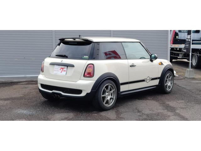 ＭＩＮＩ ＭＩＮＩ