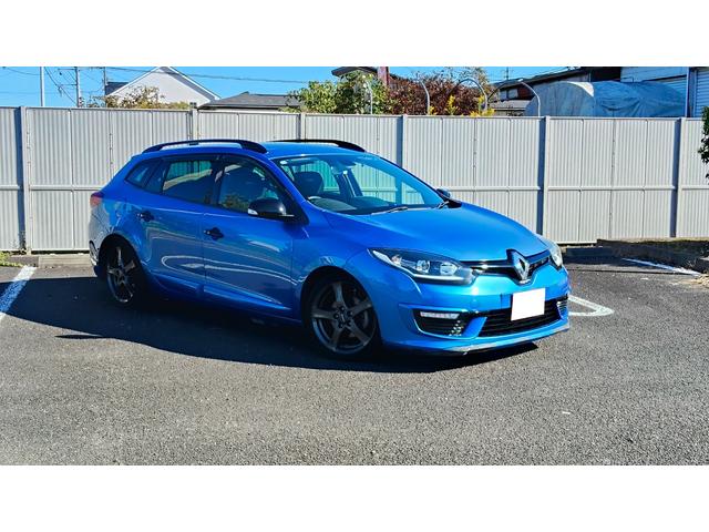 メガーヌエステート ＧＴライン　ターボ　ＫＷ車高調　純正ナビ　地デジＴＶ　ＥＴＣ　バックモニター　Ｂｌｕｅｔｏｏｔｈ　１７インチＡＷ（10枚目）