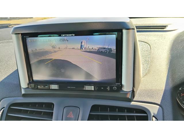 メガーヌエステート ＧＴライン　ターボ　ＫＷ車高調　純正ナビ　地デジＴＶ　ＥＴＣ　バックモニター　Ｂｌｕｅｔｏｏｔｈ　１７インチＡＷ（29枚目）