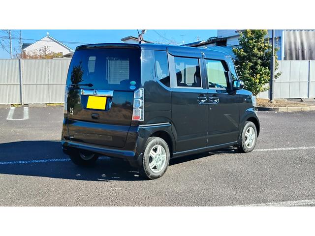 Ｎ－ＢＯＸ Ｇ　ターボＳＳパッケージ　クルコン　シティブレーキ　ＤＶＤ　バックモニター　横滑り防止装置　電動格納ミラー　前席シートヒーター　ＥＴＣ　Ｂｌｕｅｔｏｏｔｈ接続　４ＷＤ　オートライト　ターボ　盗難防止システム　ＡＢＳ　キーフリー（2枚目）