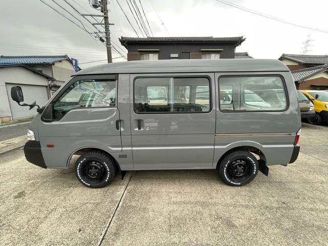 バネットバン ＤＸ　Ｎｏｘ・ＰＭ適合者　ディーゼルエンジン　タイミングベルト交換済み　前後バンパーラプターライナー塗装　車検対応ゴツゴツホワイトレタータイヤ　ブラックスチールホイール　ＯＢＤ検査済み　ハイルーフ　５ドア（16枚目）