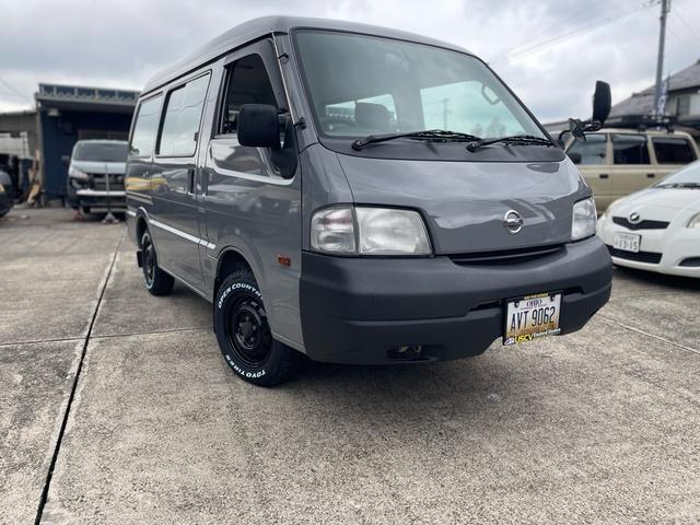 バネットバン ＤＸ　Ｎｏｘ・ＰＭ適合者　ディーゼルエンジン　タイミングベルト交換済み　前後バンパーラプターライナー塗装　車検対応ゴツゴツホワイトレタータイヤ　ブラックスチールホイール　ＯＢＤ検査済み　ハイルーフ　５ドア（50枚目）