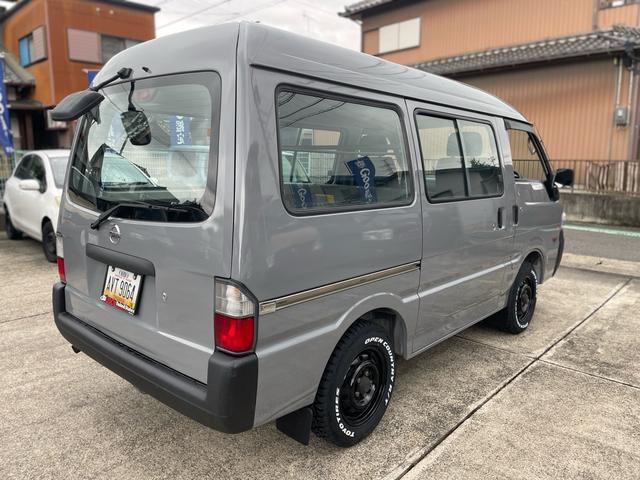 バネットバン ＤＸ　Ｎｏｘ・ＰＭ適合者　ディーゼルエンジン　タイミングベルト交換済み　前後バンパーラプターライナー塗装　車検対応ゴツゴツホワイトレタータイヤ　ブラックスチールホイール　ＯＢＤ検査済み　ハイルーフ　５ドア（54枚目）