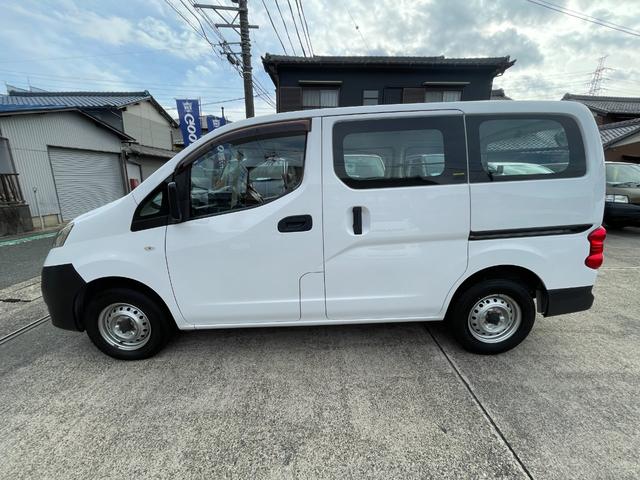 ＮＶ２００バネットバン ＤＸ　ルームミラー型前後ドライブレコーダー　ＯＢＤ検査済み　タイミングチェーン車両　キーレスキー　両側パワーウィンドウ　５ドア　オートマ（16枚目）