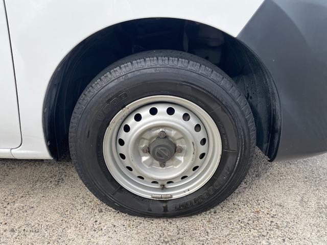 ＮＶ２００バネットバン ＤＸ　ルームミラー型前後ドライブレコーダー　ＯＢＤ検査済み　タイミングチェーン車両　キーレスキー　両側パワーウィンドウ　５ドア　オートマ（23枚目）