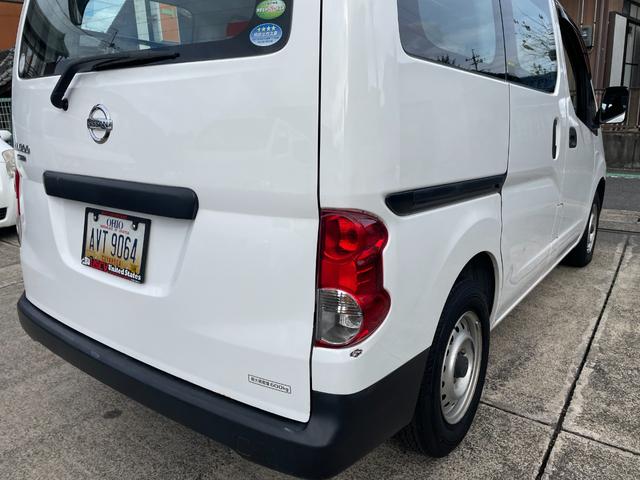 ＮＶ２００バネットバン ＤＸ　ルームミラー型前後ドライブレコーダー　ＯＢＤ検査済み　タイミングチェーン車両　キーレスキー　両側パワーウィンドウ　５ドア　オートマ（55枚目）