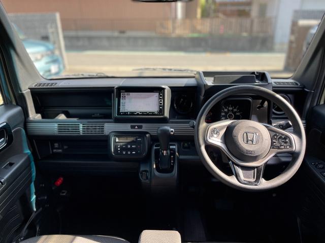 Ｎ－ＶＡＮ ファン・ターボ　プラススタイル　ファン　ターボ　前後バンパーラプターライナー塗装　車検対応ゴツゴツホワイトレタータイヤ　ブラックスチールホイール　ナビ　ＴＶ　ｂａｃｋカメラ　ＥＴＣ　スマートキー　ＬＥＤヘッドライト（4枚目）