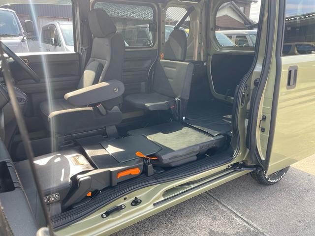 Ｎ－ＶＡＮ ファン・ターボ　プラススタイル　ファン　ターボ　前後バンパーラプターライナー塗装　車検対応ゴツゴツホワイトレタータイヤ　ブラックスチールホイール　ナビ　ＴＶ　ｂａｃｋカメラ　ＥＴＣ　スマートキー　ＬＥＤヘッドライト（47枚目）