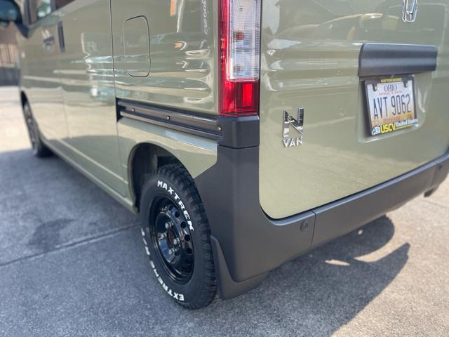 Ｎ－ＶＡＮ ファン・ターボ　プラススタイル　ファン　ターボ　前後バンパーラプターライナー塗装　車検対応ゴツゴツホワイトレタータイヤ　ブラックスチールホイール　ナビ　ＴＶ　ｂａｃｋカメラ　ＥＴＣ　スマートキー　ＬＥＤヘッドライト（62枚目）