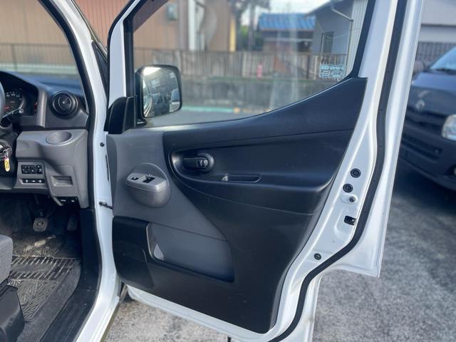 NISSAN NV200 VANETTE VAN DX