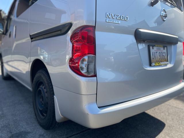 NV200バネットバン GX OBD検査済み 助手席エアバッグ ナビ バックカメラ ETC付 リア席ワゴン用シート シートベルト付き キーレスキー スモークガラス 前後カラーバンパー パワーウィンドウ ベース車両(16枚目)