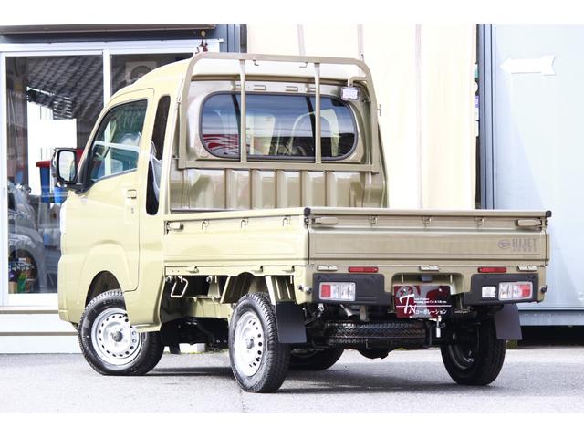ハイゼットトラック ジャンボエクストラ　４ＷＤ　ＣＶＴ　衝突被害軽減システム　クリアランスソナー　スマートキー　アイドリングストップ　電動格納ミラー　オートライト　ＥＳＣ　エアコン　パワーウィンドウ（10枚目）