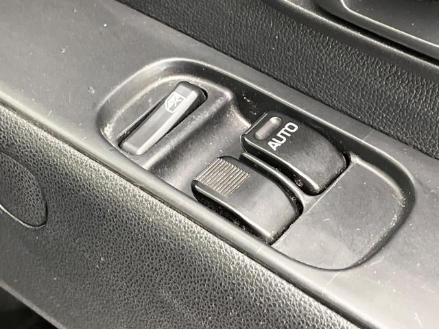 スペシャル 禁煙車 純正オーディオ 両側スライドドア ETC アイドリングストップ ヘッドライトレベライザー ドアバイザー プライバシーガラス オートライト 盗難防止システム 衝突安全ボディ(25枚目)