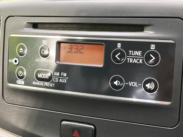 L 禁煙車 ETC キーレス アイドリングストップ ヘッドライトレベライザー 盗難防止システム ドアバイザー バニティミラー フロアマット CD AUX 横滑り防止装置(4枚目)