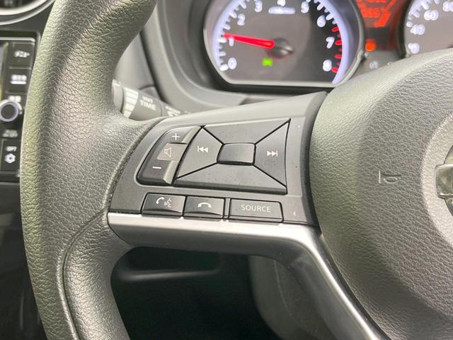 X Vセレクション 禁煙車 全周囲カメラ 純正ナビ 衝突軽減装置 Bluetooth再生 ETC ドライブレコーダー スマートキー ドアバイザー プライバシーガラス 電動格納ミラー ステアリングスイッチ シートリフター(33枚目)
