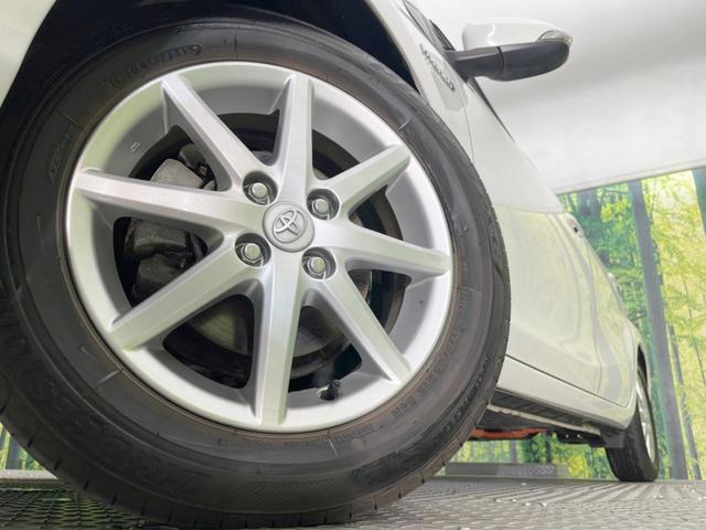 アクア Ｇ　純正ＳＤナビ　バックカメラ　禁煙車　ビルトインＥＴＣ　スマートキーオートエアコン　純正１５インチアルミホイール　シートヒーター　オートライト（13枚目）