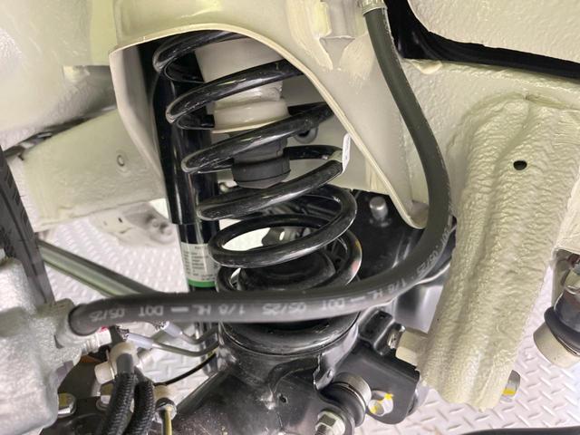 ジムニーノマド ＦＣ　４ＷＤ　セーフティサポート　レーダークルーズ　禁煙車　コーナーセンサー　スマートキー　ＬＥＤヘッド　ビルトインＥＴＣ　オートハイビーム　オートライト　オートエアコン　純正１５インチアルミ（20枚目）