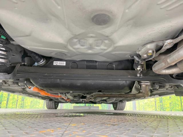アクア Ｇ　ＧＲスポーツ　純正９型ナビ　バックカメラ　衝突被害軽減システム　禁煙車　ハーフレザーシート　スマートキー　ＬＥＤヘッド　ビルトインＥＴＣ　クルコン　オートハイビーム　オートライト　オートエアコン（19枚目）