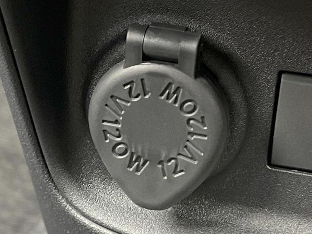 シエンタ ハイブリッドＺ　両側電動ドア　全周囲カメラ　セーフティセンス　レーダークルーズ　純正１０．５型ナビ　禁煙車　ドラレコ　コーナーセンサー　スマートキー　ＬＥＤヘッド　ＥＴＣ２．０　オートハイビーム　オートエアコン（52枚目）
