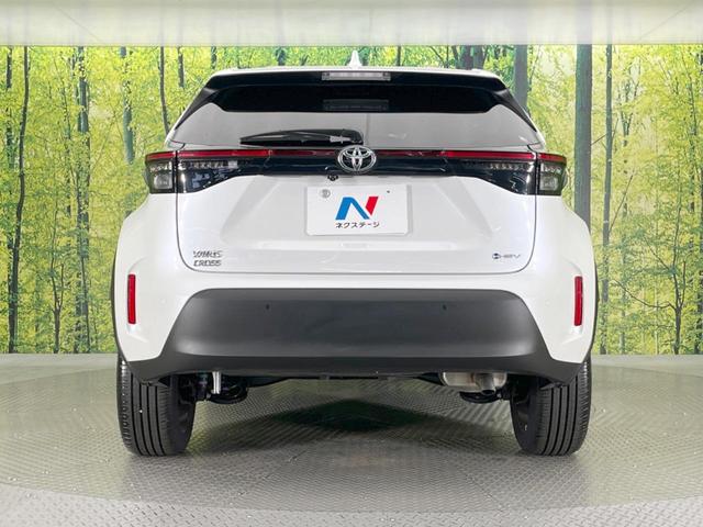 ヤリスクロス ハイブリッドＺ　バックカメラ　セーフティセンス　レーダークルーズ　純正８型ナビ　禁煙車　ハーフレザーシート　パワーシート　コーナーセンサー　スマートキー　ＬＥＤヘッド　ＥＴＣ　オートハイビーム　オートライト（15枚目）