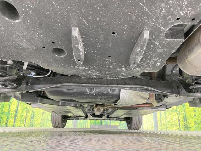 ヤリスクロス ハイブリッドＺ　バックカメラ　セーフティセンス　レーダークルーズ　純正８型ナビ　禁煙車　ハーフレザーシート　パワーシート　コーナーセンサー　スマートキー　ＬＥＤヘッド　ＥＴＣ　オートハイビーム　オートライト（19枚目）